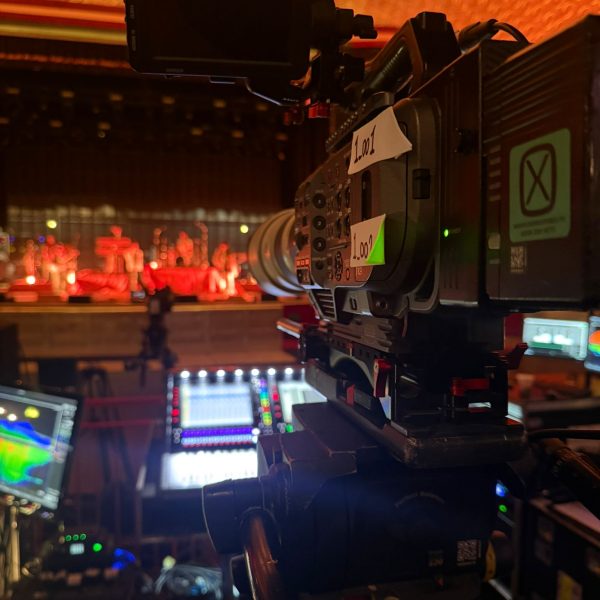 WhatsApp-Image-2025-11-03-at-19.13.52_3bc7193a-600x600 Home